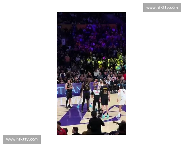 詹姆斯旧主对决湖人骑士再燃恩怨焦点之战联盟瞩目巅峰碰撞夜上演